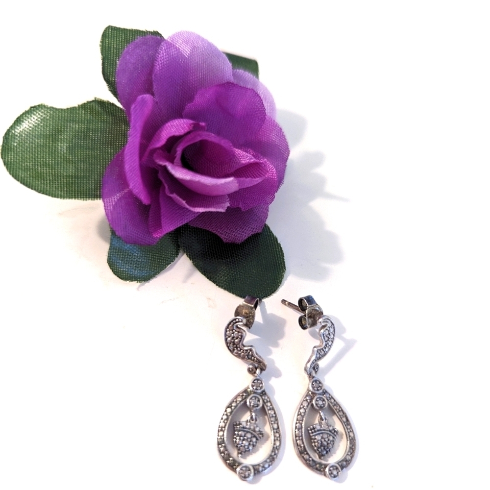 2/$30 Catherine, Princess of Wales Wedding Earrings